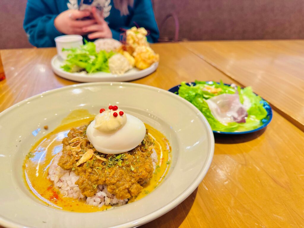 ADの休日の過ごし方！おしゃれなカフェに行ってきた