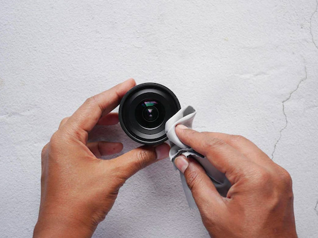 カメラのレンズやボディは、こうやってクリーニングをしよう