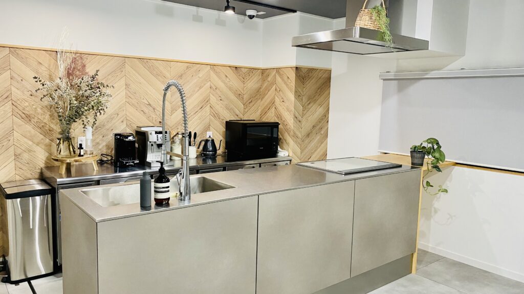 おしゃれな料理動画が撮影できる！こだわりのキッチンスタジオをTV番組ADが紹介します。