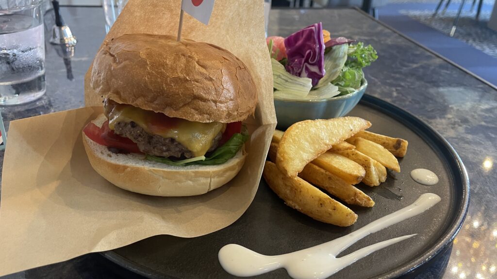 ジャーニー カフェ&ラウンジ＠愛知県一宮市〈スタジオ立ち寄りグルメ〉