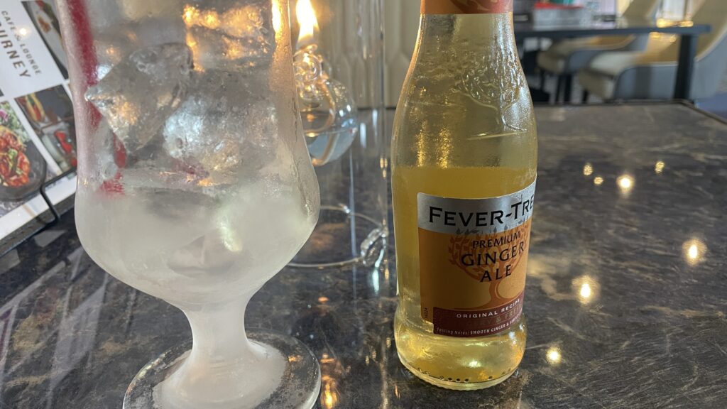 ジャーニー カフェ&ラウンジ＠愛知県一宮市〈スタジオ立ち寄りグルメ〉