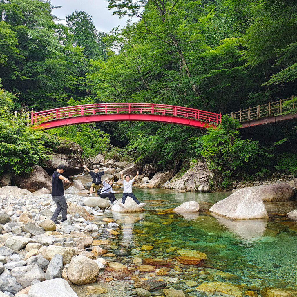 猛暑から逃げよう