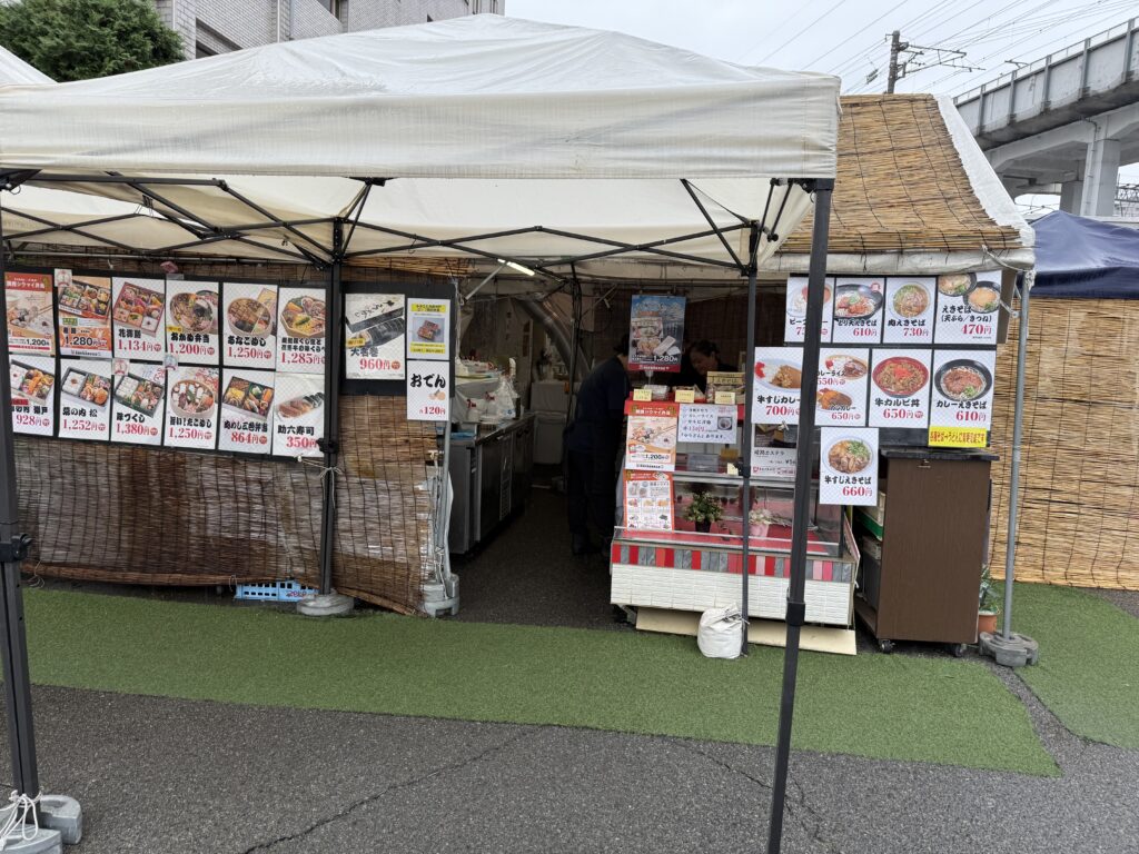 駅のホームから飛び出したソウルフード！姫路名物「えきそば」の魅力