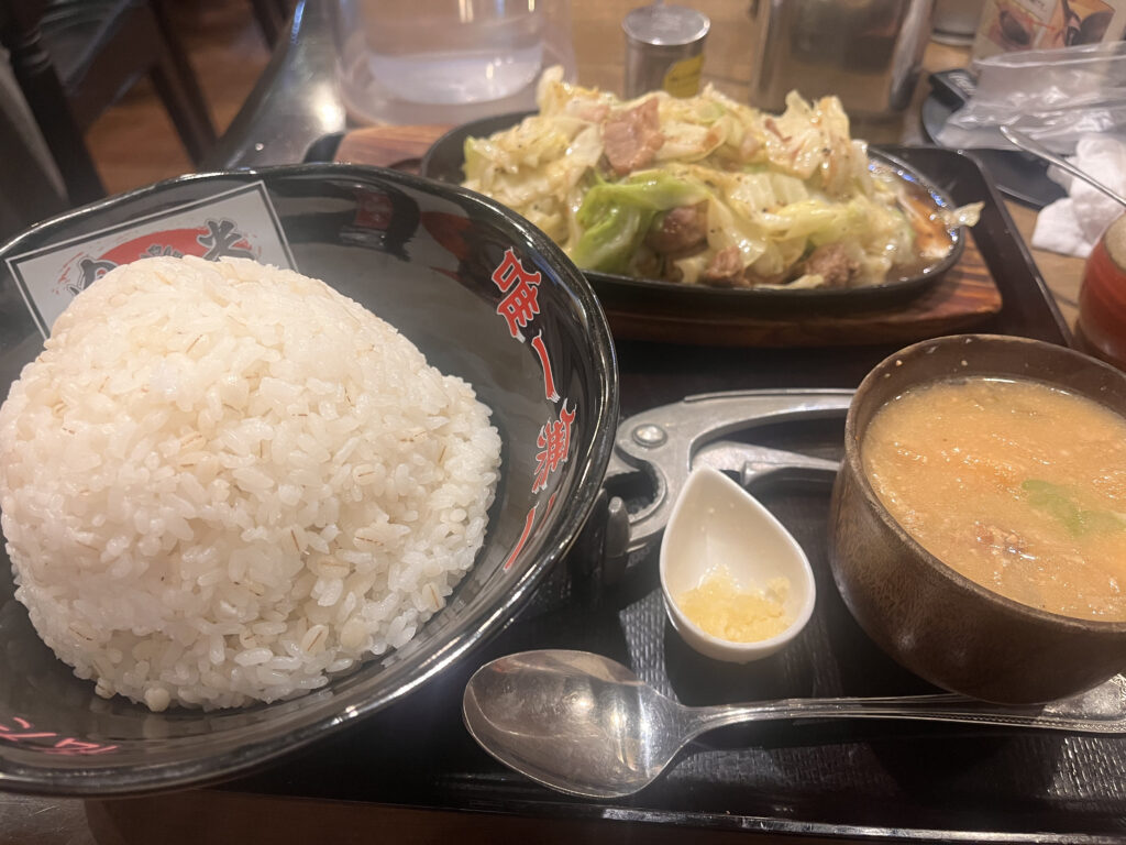やみつきになるメシ！大須観音「雄一飯店【肉米】」へ行ってきました！