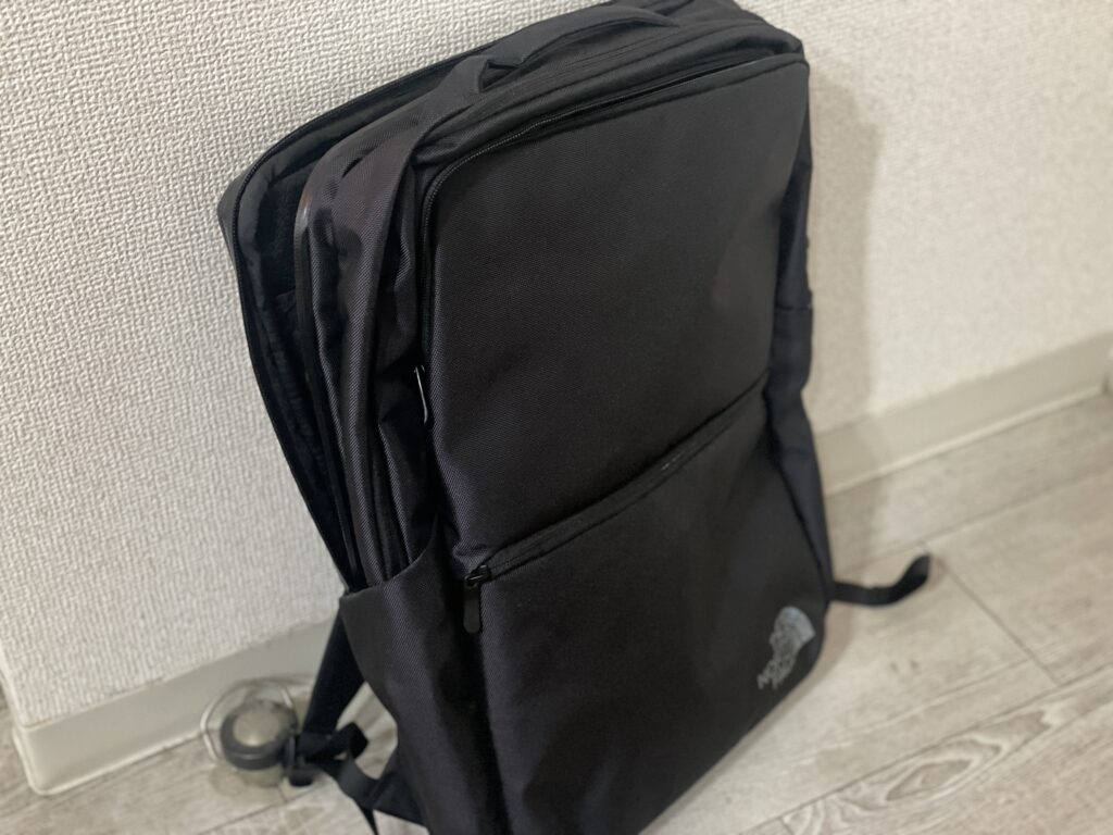 新しく仕事用リュックを買ったからみてほしい