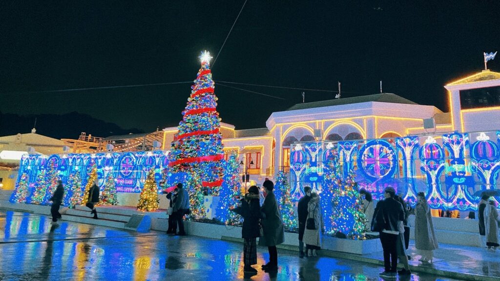 イルミのアルバム、開いてみた