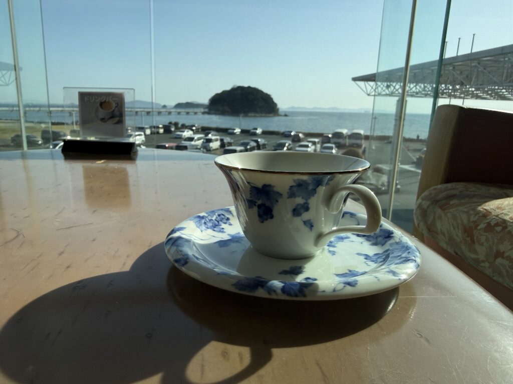 蒲郡・竹島観光の決定版！絶景露天風呂とラウンジで過ごす「最高のご褒美タイム」